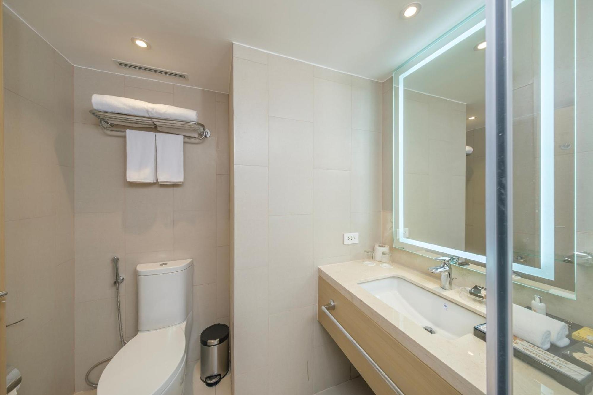 מלון Paranaque City Seda Manila Bay מראה חיצוני תמונה